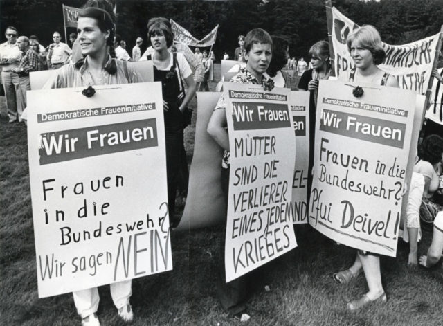 © Brunhilde Hüring, Demonstration der Demokratischen Fraueninitiative in Dortmund, 01.09.1979 (FMT Shelf Mark: FT.02.0332)