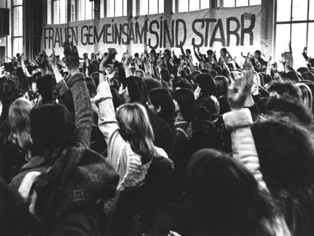 Frauenkongress 1970er Jahre, Bildquelle: EMMA-Archiv, © Inge Werth (FMT-Signatur: FT.02.0246)