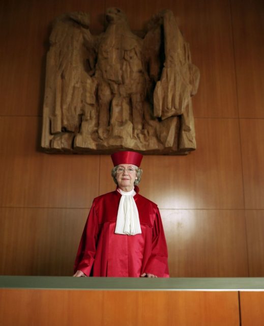 © Bettina Flitner, Jutta Limbach, Juristin, ehemalige Richterin im Bundesverfassungsgericht Karlsruhe, 17.6.2001